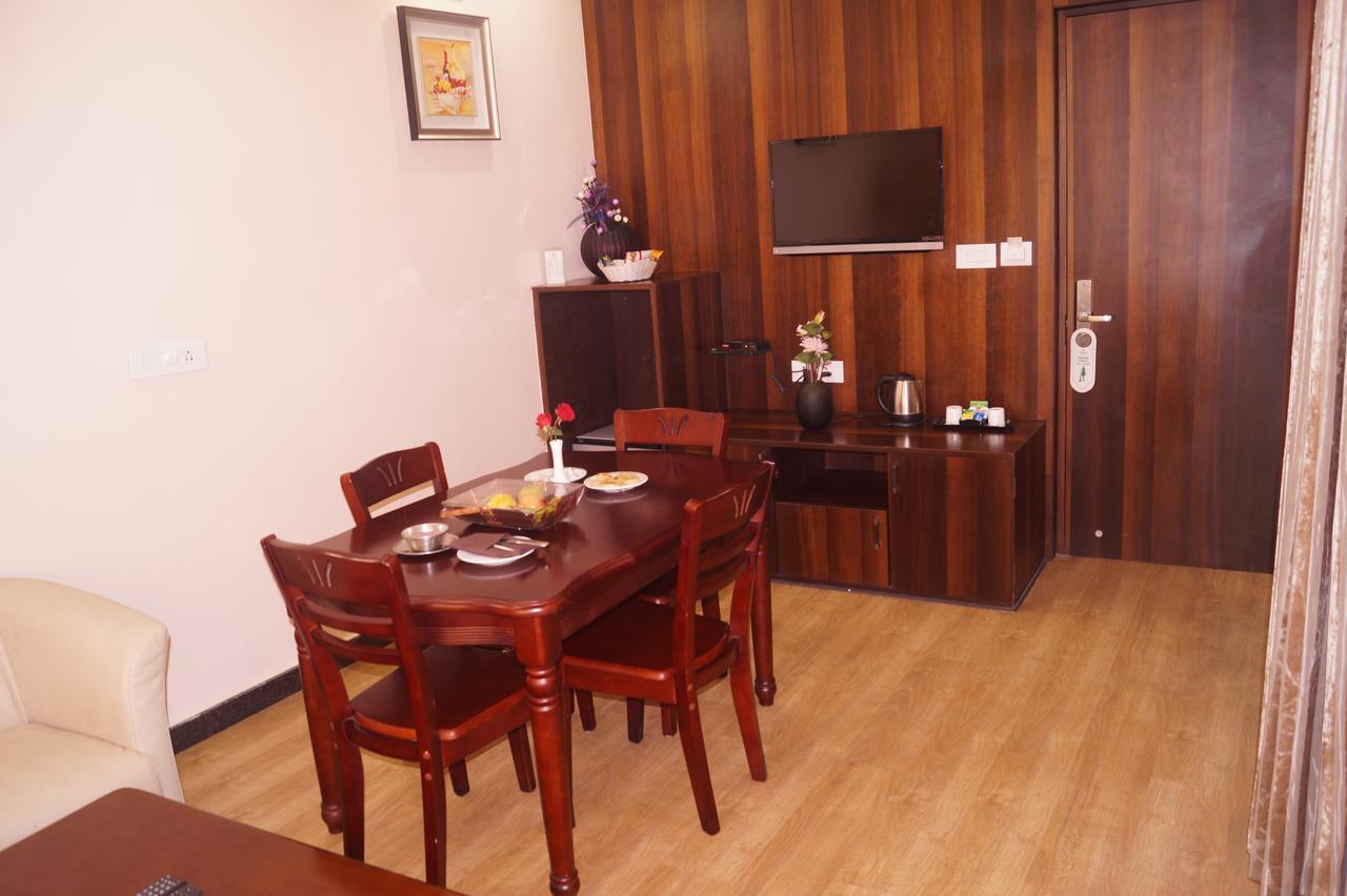 Готель Kamlesh Continental Angul Номер фото